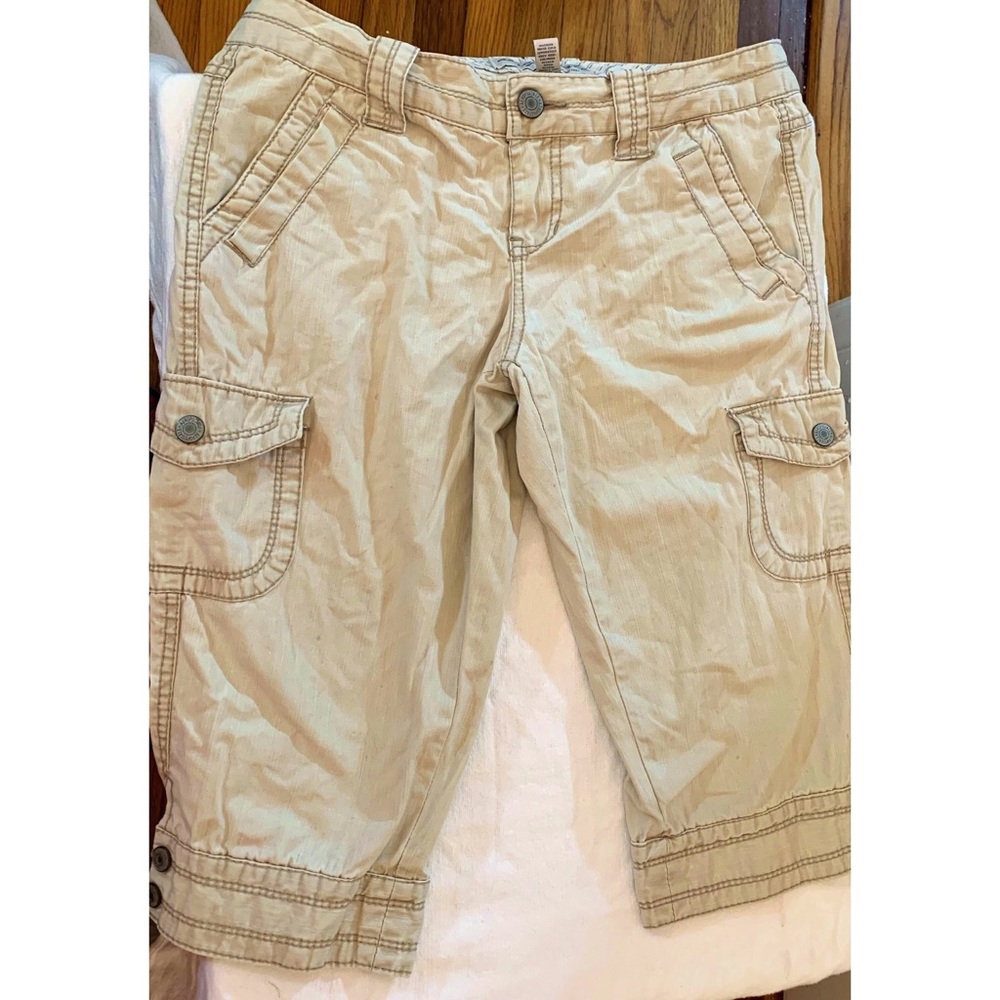 Aeropostale Khaki Cargo Shorts/Capris
